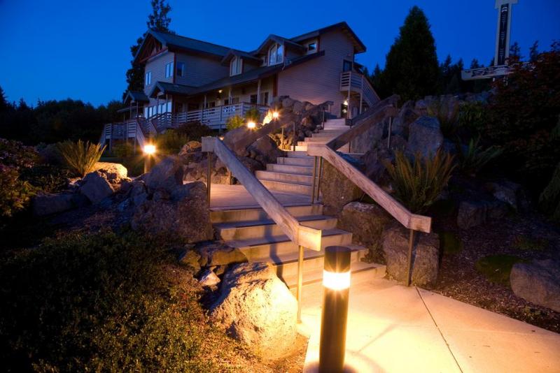 Comment am&eacute;nager un escalier ext&eacute;rieur durable et esth&eacute;tique ?